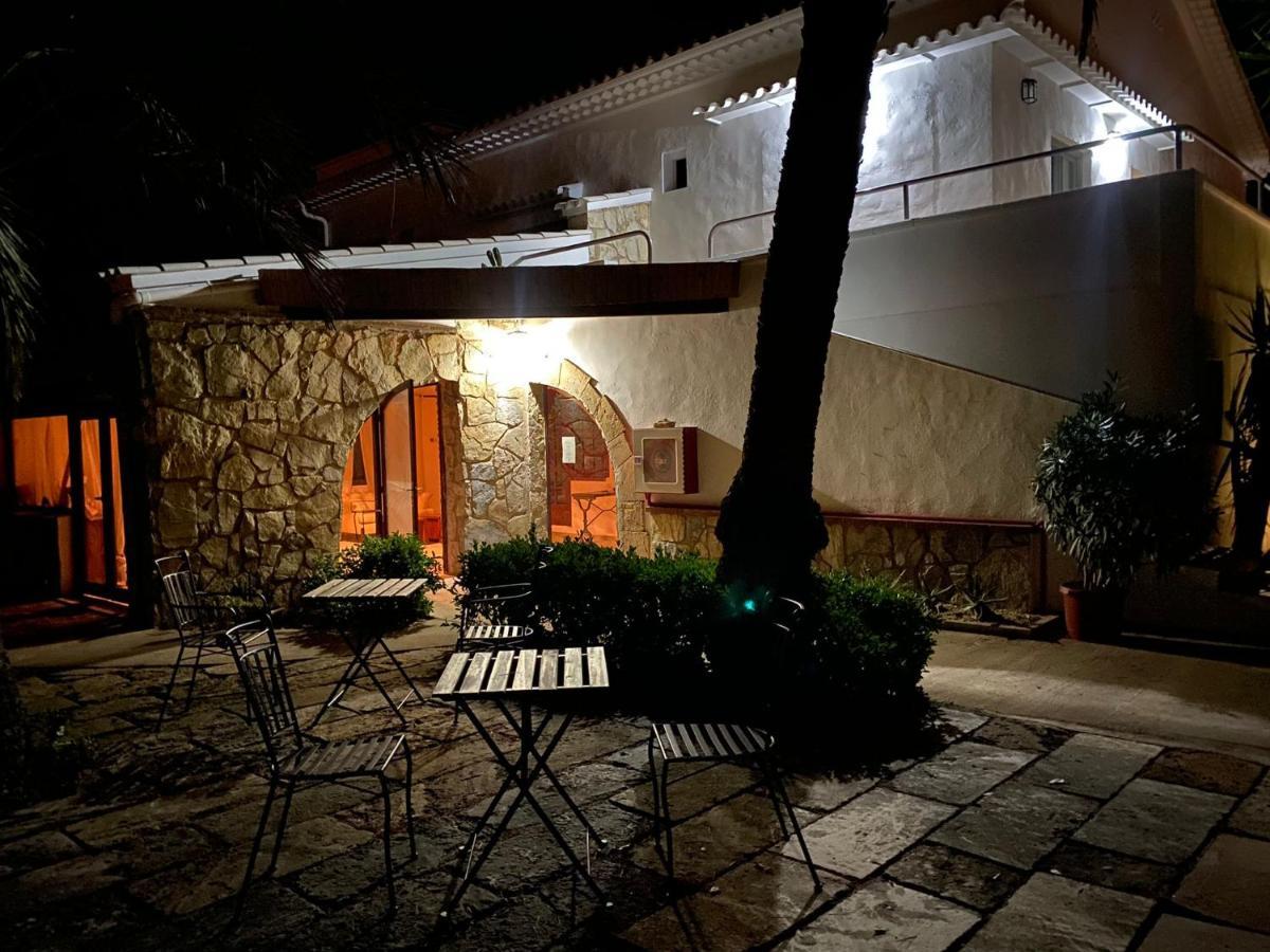 Hostal Residencia Alma Port d'Alcúdia Extérieur photo